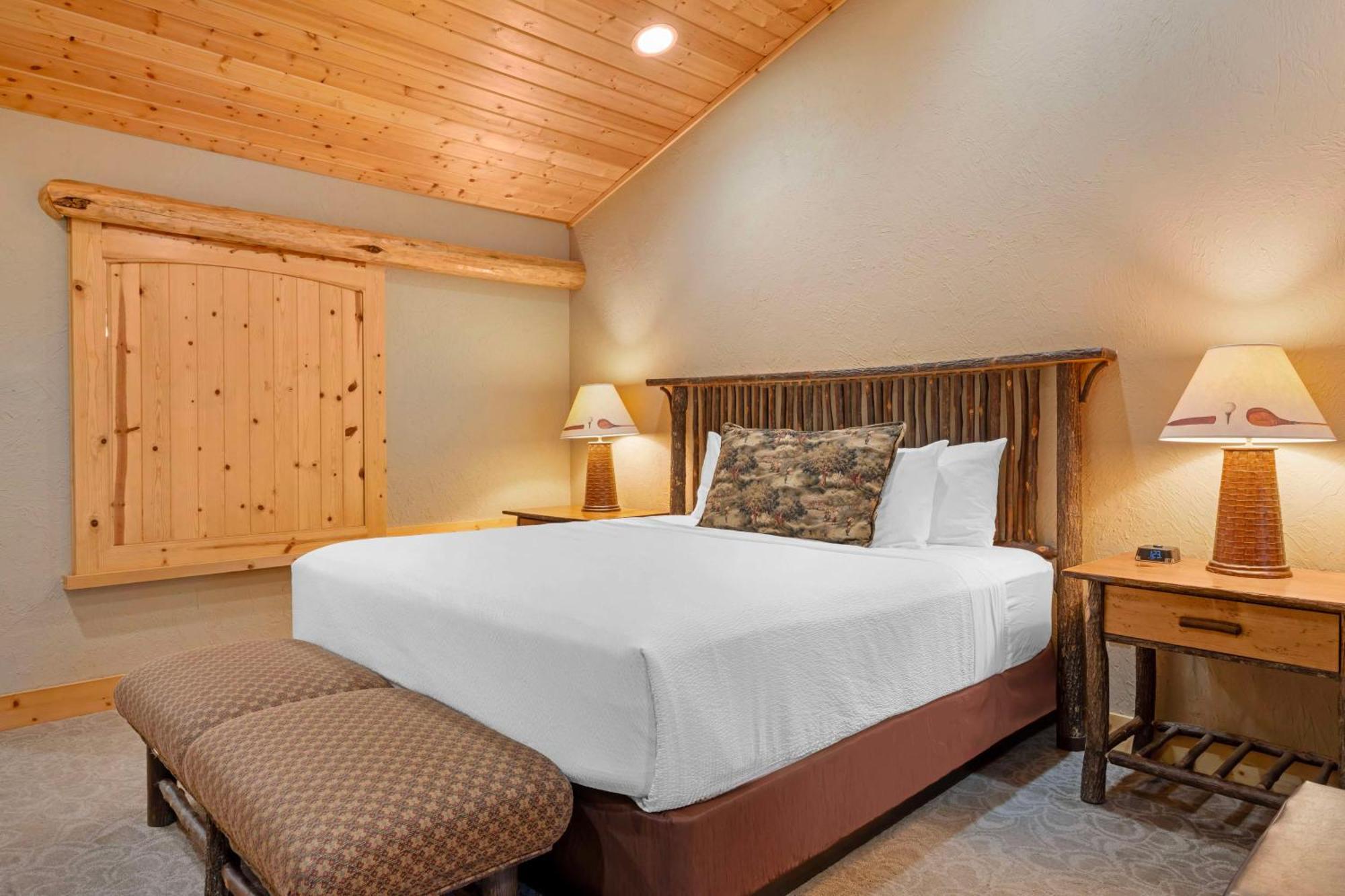 Best Western Ponderosa Lodge Систърс Екстериор снимка