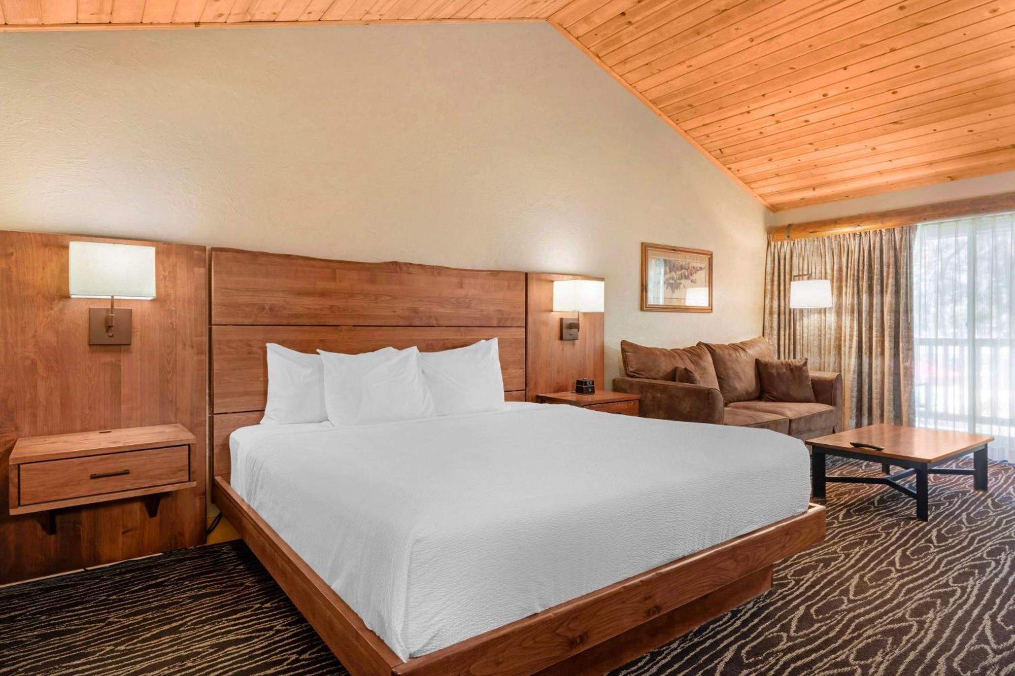 Best Western Ponderosa Lodge Систърс Екстериор снимка